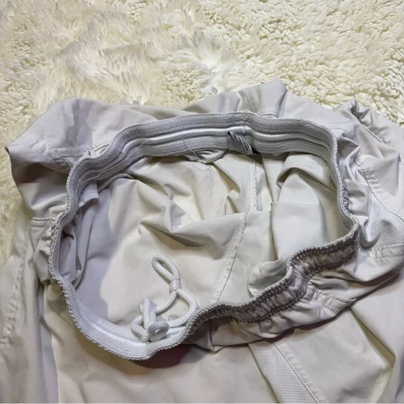 Nike Mens XXL white Athletic Shorts no liner 11” inseam additional zipper pocket - Picture 7 of 10